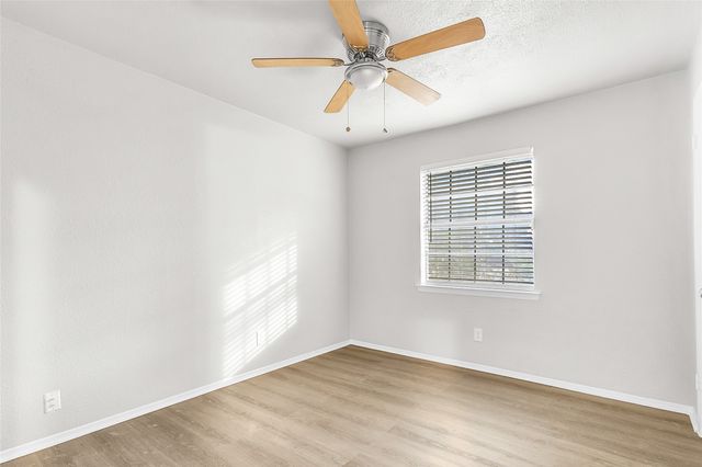 6470 Tumbling Creek Trail, Dallas, TX 75241