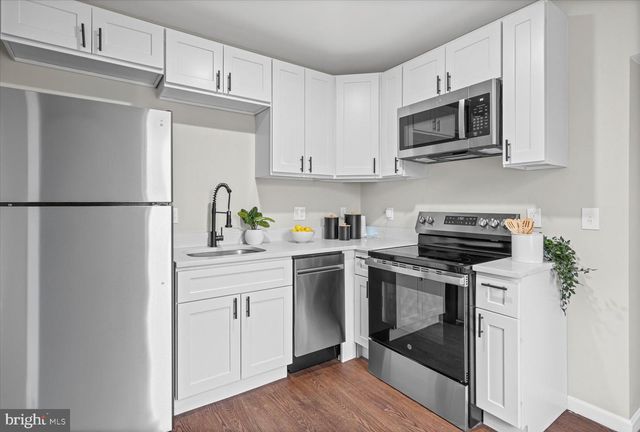 178 S COLLINS AVE, Baltimore, MD 21229