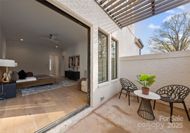 544 Wingrave Drive, Charlotte, NC 28270