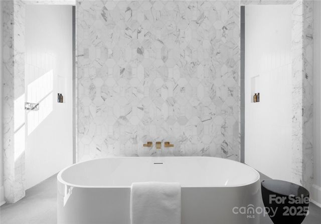 544 Wingrave Drive, Charlotte, NC 28270