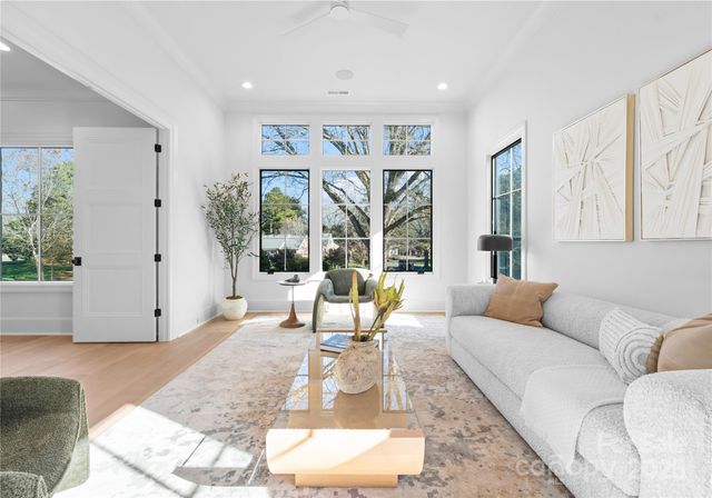 544 Wingrave Drive, Charlotte, NC 28270