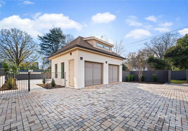 544 Wingrave Drive, Charlotte, NC 28270