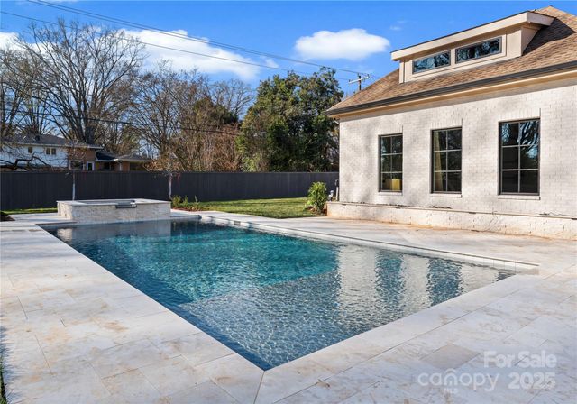 544 Wingrave Drive, Charlotte, NC 28270