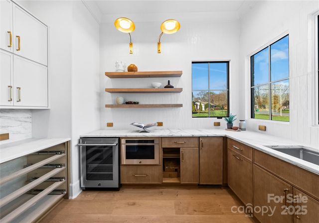 544 Wingrave Drive, Charlotte, NC 28270