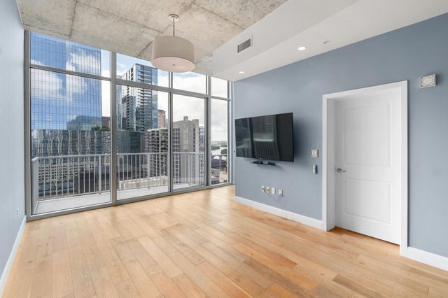 360 Nueces ST 1611, Austin, TX 78701