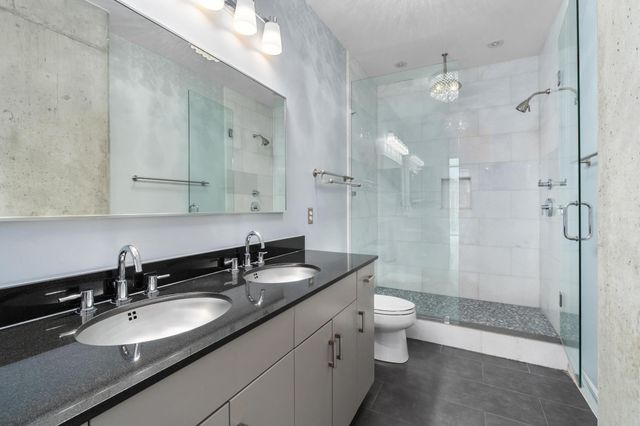 360 Nueces ST 1611, Austin, TX 78701