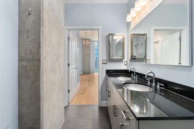 360 Nueces ST 1611, Austin, TX 78701