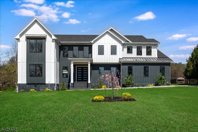 9 Midvale Dr, Warren Twp., NJ 07059