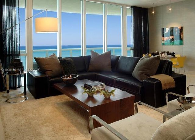 15901 Collins Ave 1101, Sunny Isles Beach, FL 33160