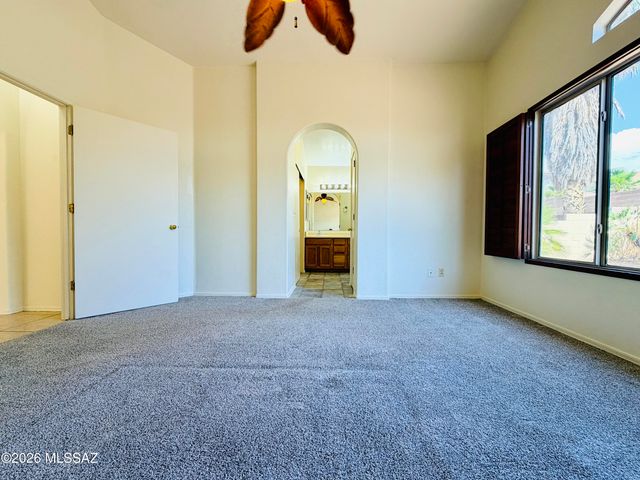 8980 E Marci Lynne Way, Tucson, AZ 85747