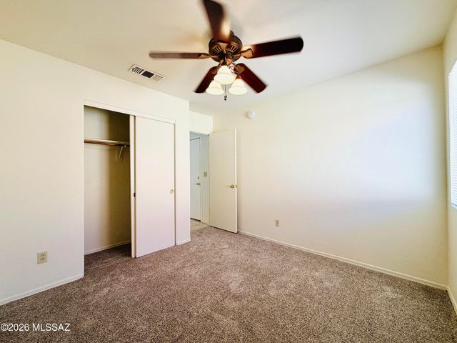 8980 E Marci Lynne Way, Tucson, AZ 85747
