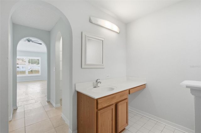 4 ROLLS ROYCE COURT S, Palm Coast, FL 32164