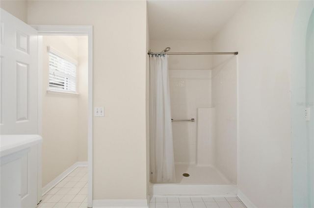 4 ROLLS ROYCE COURT S, Palm Coast, FL 32164