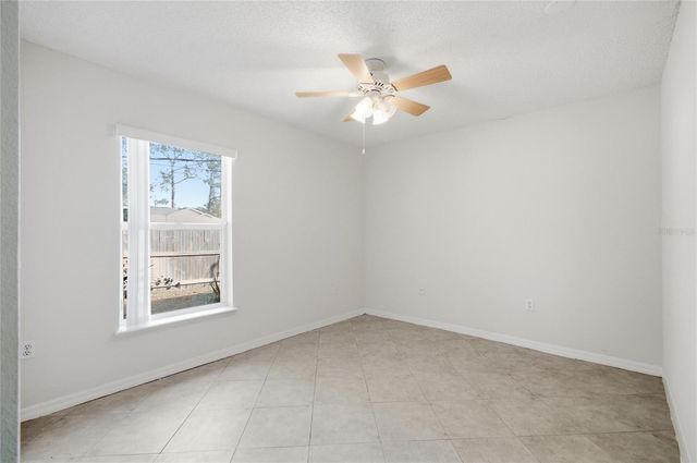 4 ROLLS ROYCE COURT S, Palm Coast, FL 32164