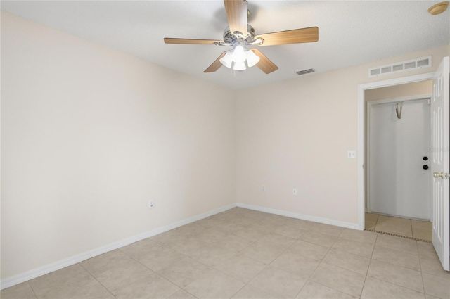 4 ROLLS ROYCE COURT S, Palm Coast, FL 32164