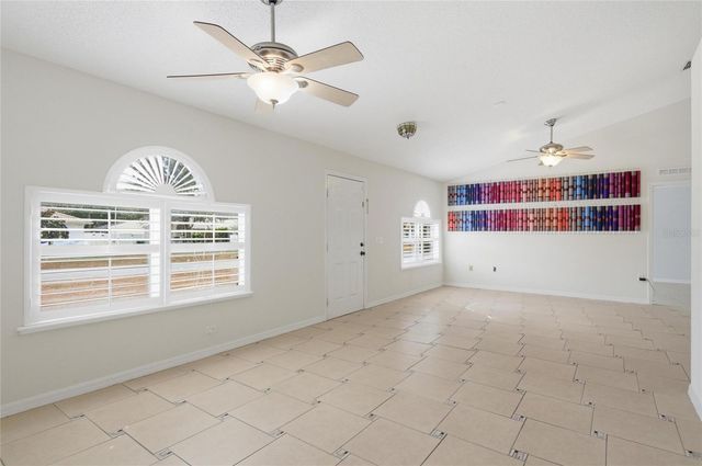 4 ROLLS ROYCE COURT S, Palm Coast, FL 32164