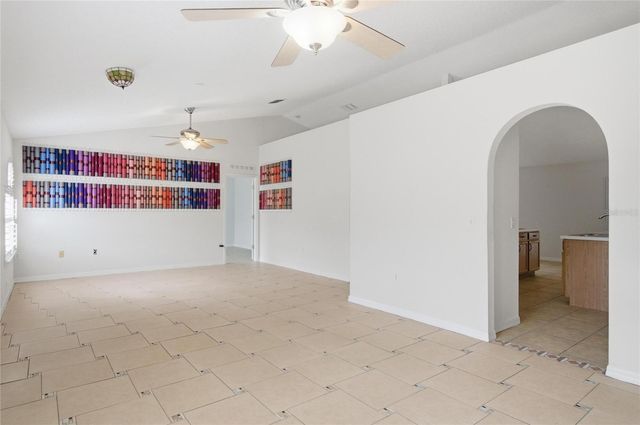 4 ROLLS ROYCE COURT S, Palm Coast, FL 32164