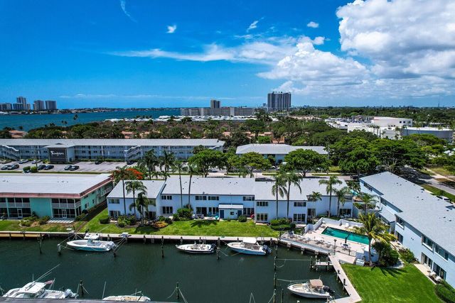 129 Lehane Terrace 133, North Palm Beach, FL 33408