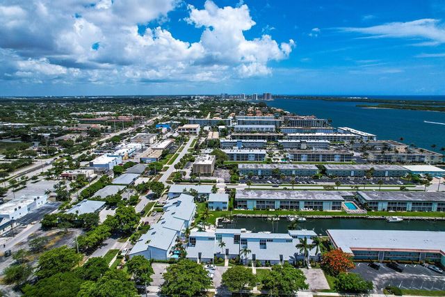 129 Lehane Terrace 133, North Palm Beach, FL 33408