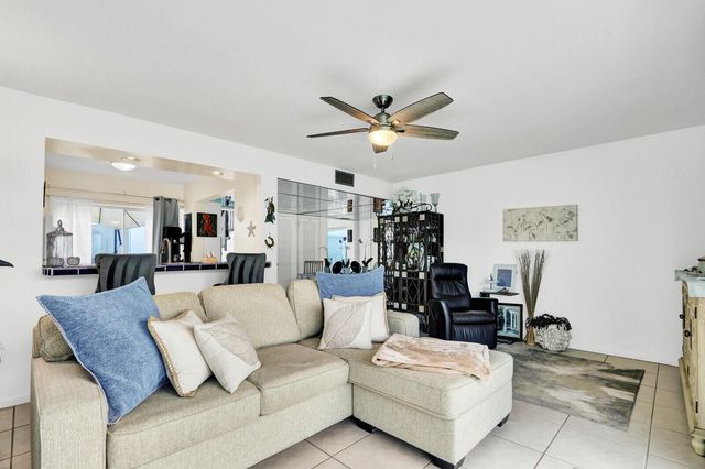 129 Lehane Terrace 133, North Palm Beach, FL 33408