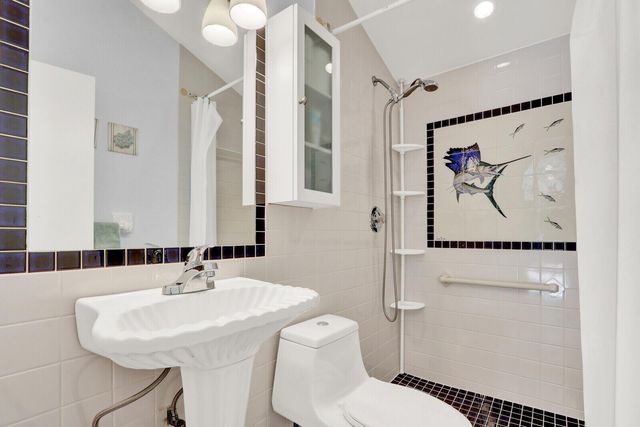 129 Lehane Terrace 133, North Palm Beach, FL 33408