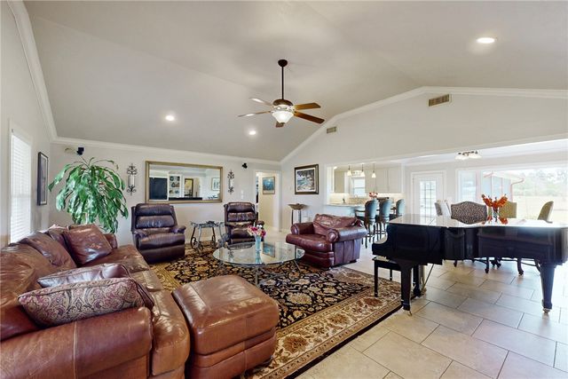 13193 County Road 499, Normangee, TX 77871