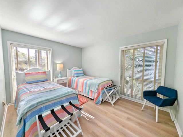 77 Salt Marsh Cir Unit 18E, Pawleys Island, SC 29585