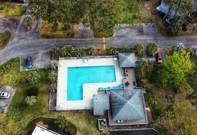 77 Salt Marsh Cir Unit 18E, Pawleys Island, SC 29585