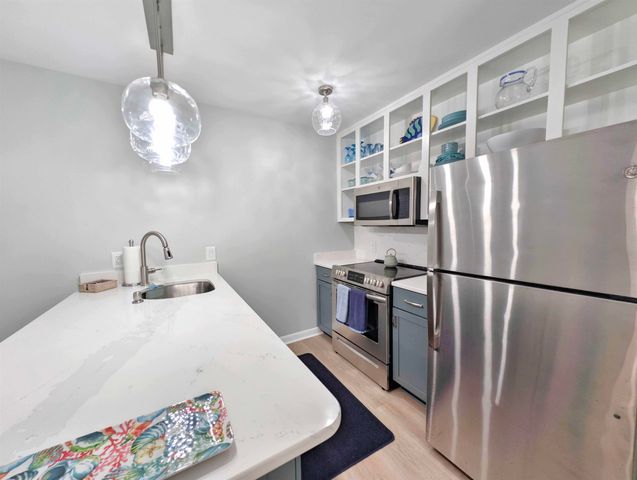 77 Salt Marsh Cir Unit 18E, Pawleys Island, SC 29585