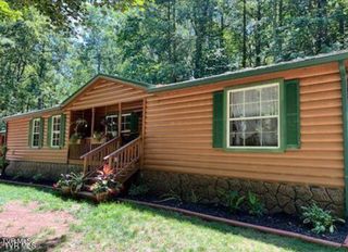 268 Park Service Road, Mountain City, TN 37683