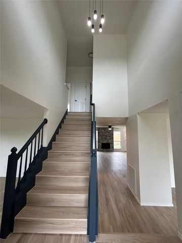 1131 Holly Drive, Carrollton, TX 75010