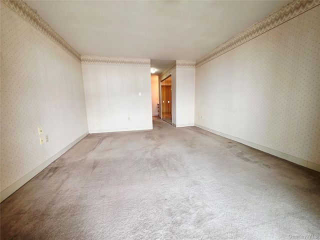 2 Park Place B1B, Newburgh, NY 12550