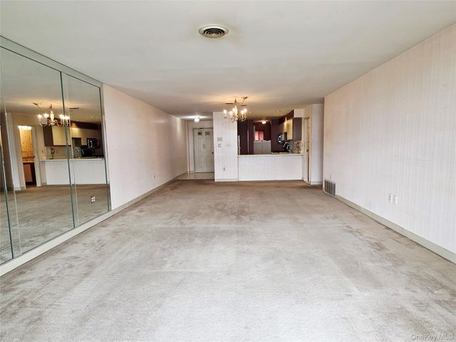 2 Park Place B1B, Newburgh, NY 12550