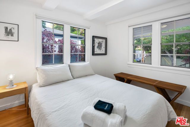 8625 Rugby Drive, West Hollywood, CA 90069