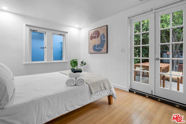 8625 Rugby Drive, West Hollywood, CA 90069