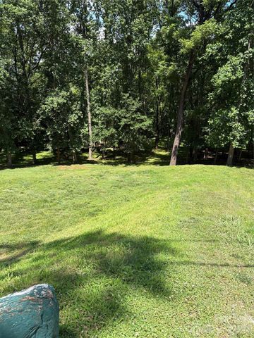 125 Lane Street, Morganton, NC 28655