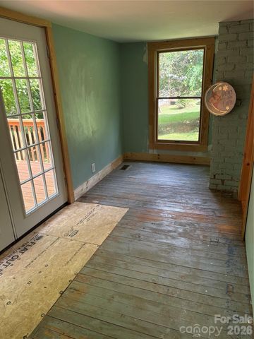 125 Lane Street, Morganton, NC 28655