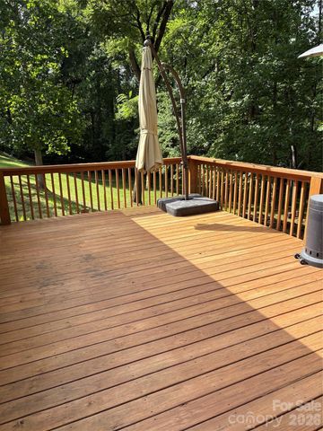 125 Lane Street, Morganton, NC 28655