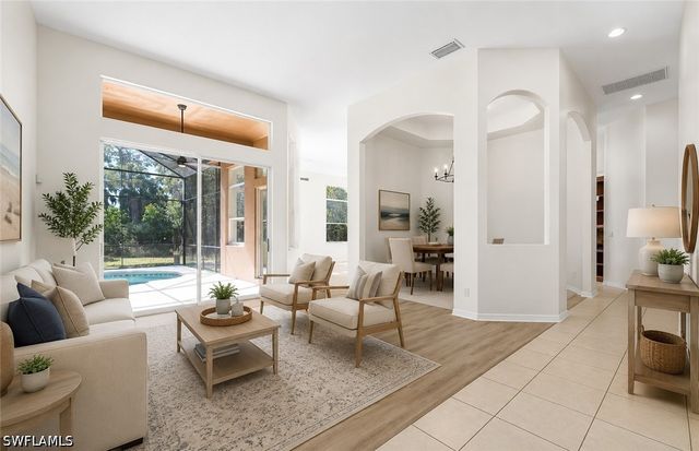 1440 16th AVE NE, Naples, FL 34120