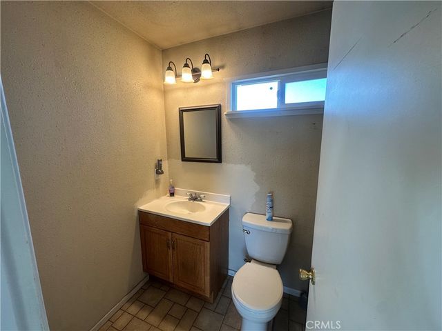 1477 Artesia Avenue, Yucca Valley, CA 92284