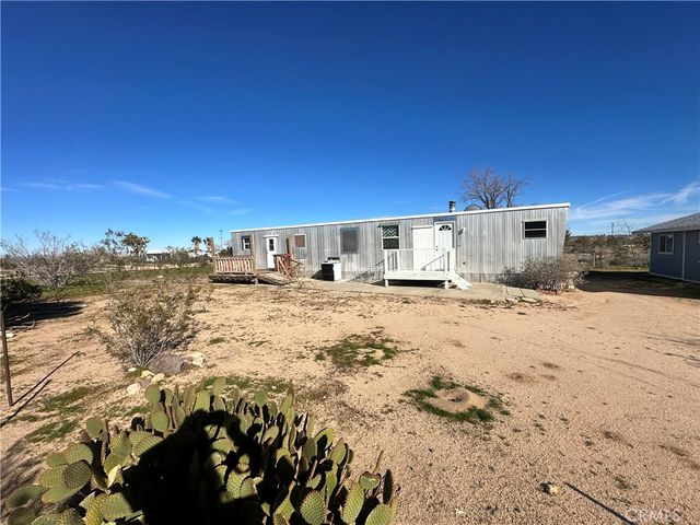 1477 Artesia Avenue, Yucca Valley, CA 92284