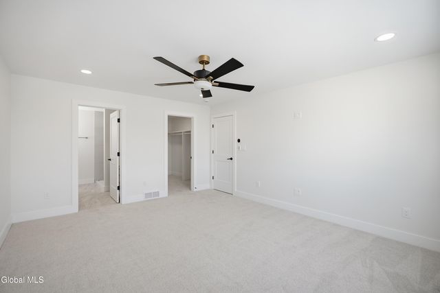 3 Welding Way, Colonie, NY 12047