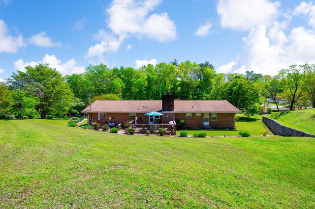 5023 Delashmitt Road, Hixson, TN 37343