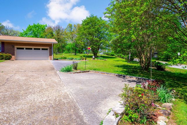 5023 Delashmitt Road, Hixson, TN 37343