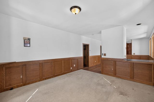 1478 Locust St, Fall River, MA 02723