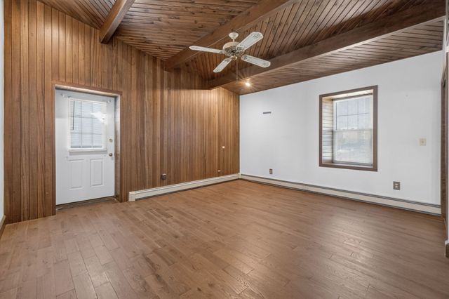 1478 Locust St, Fall River, MA 02723