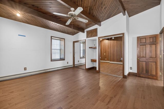 1478 Locust St, Fall River, MA 02723