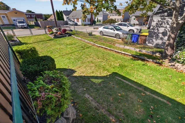1478 Locust St, Fall River, MA 02723