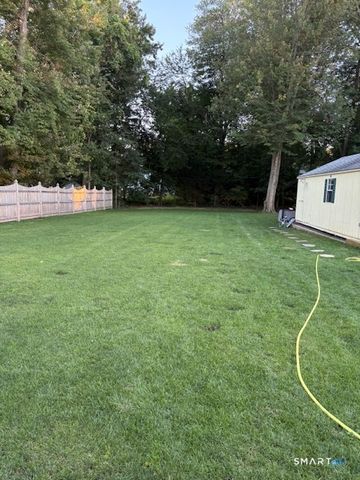 1 Fernwood Street, Wethersfield, CT 06109