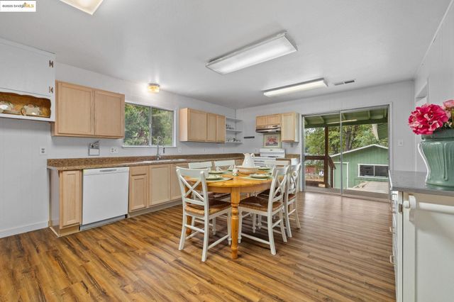 22657 Robin Hood Drive, Twain Harte, CA 95383